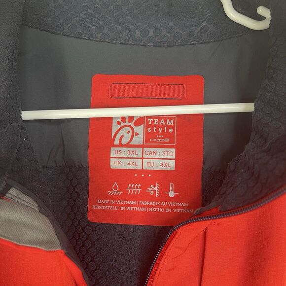 Chick-Fil-A Jacket Men's Red Team Style Hooded Rain Coat Windbreaker Size XXL - Picture 7 of 13